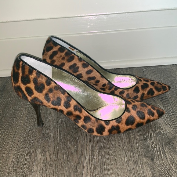 Dolce & Gabbana Shoes - Dolce and Gabbana Leopard print pumps/ heels size 38.5 (US 8.5)